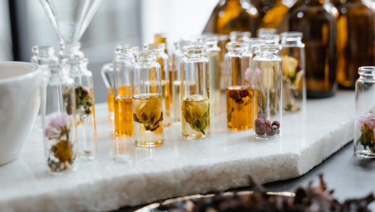Doftens magi: aromaterapins helande kraft och välbefinnande